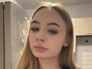 live webcam performer SofiaKolen