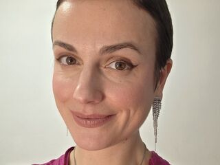 closeup web cam SylviaNyvelle