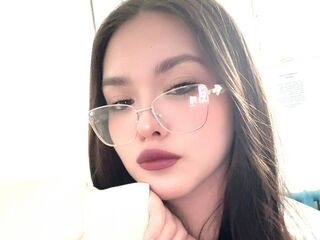 fingering webcamgirl TammieAzzopardi