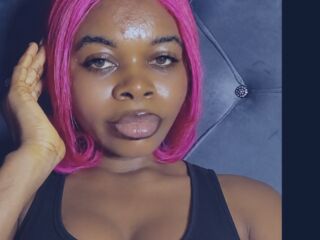 camslut showing tits TanaReina