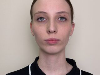 livesex TenishaSherfey