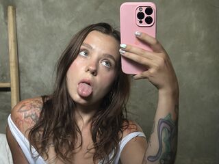 jasmin cam whore TomikaLuczki