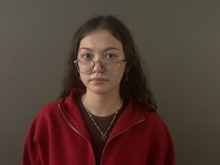 cam girl masturbating with sextoy ValeriRemedies