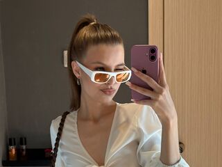 cam girl showing pussy ViolettaDarling