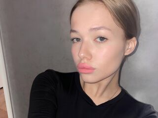 naked cam chat WilonaFairbrothe