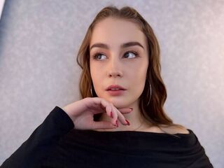 naked camgirl fingering pussy YahairaCillo