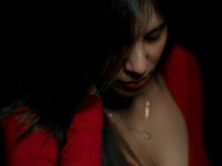 cam girl masturbating with sextoy ZephyraSadiq