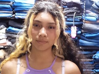 hot striptease cam ZoeFletcher