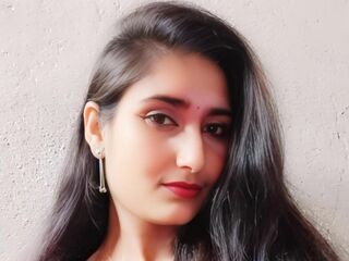 closeup web cam ZoeSathi