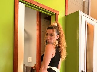 hot cam girl spreading pussy jasminx