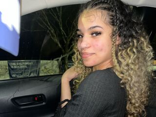 cam girl playing with sextoy prettysyko